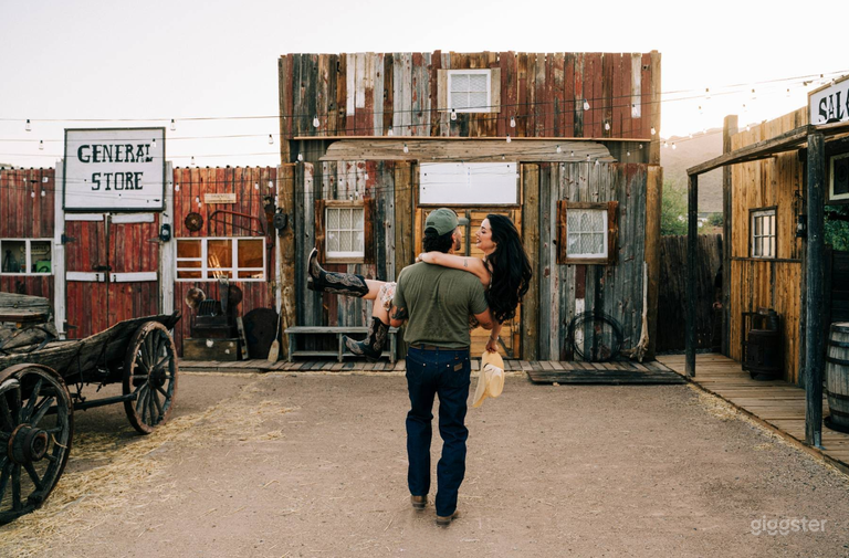  Location per Servizi Fotografici nella Città Western dell'Arizona 