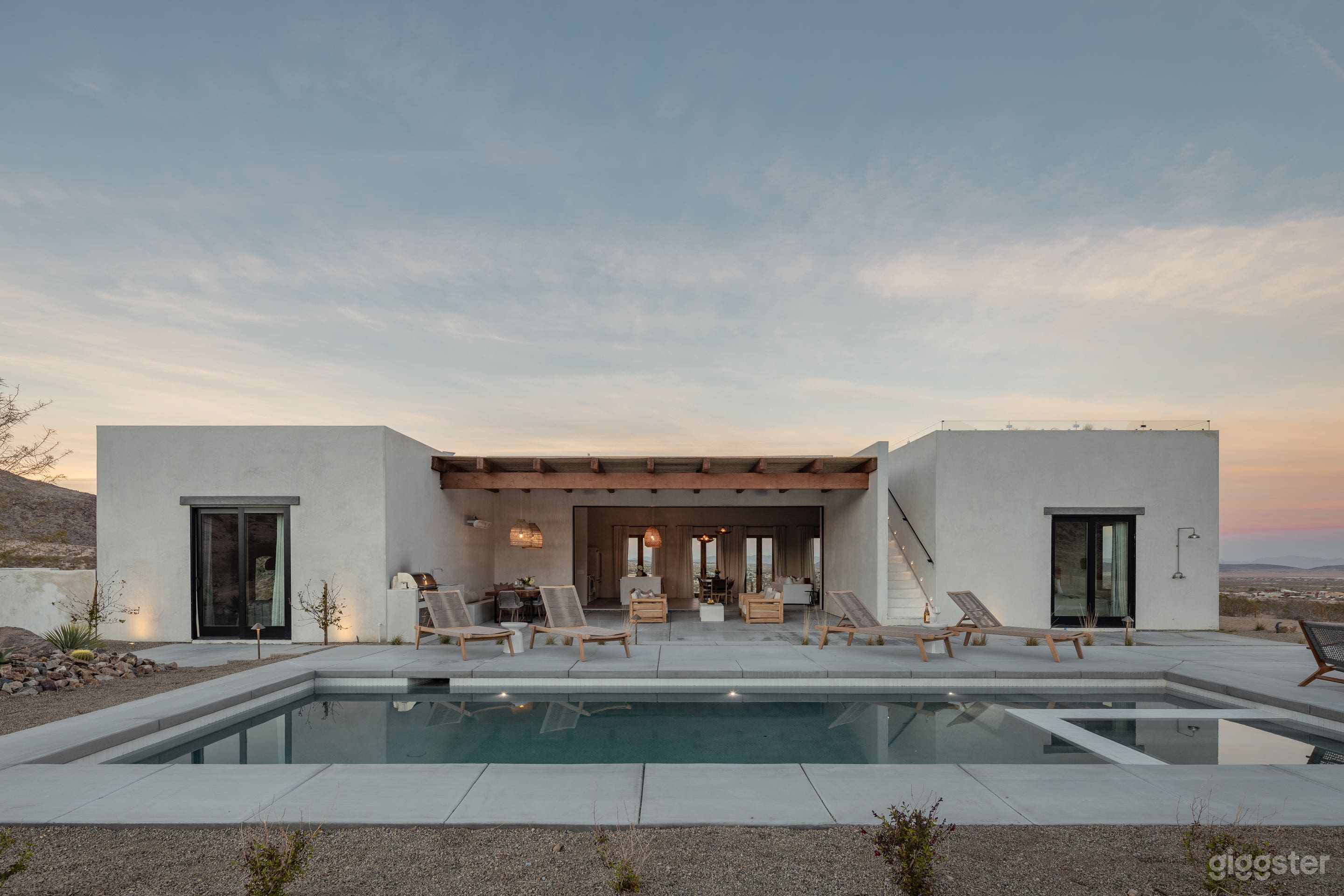 Modern Desert Villa w/ Pool, Spa, Roof Deck + View Photo 2