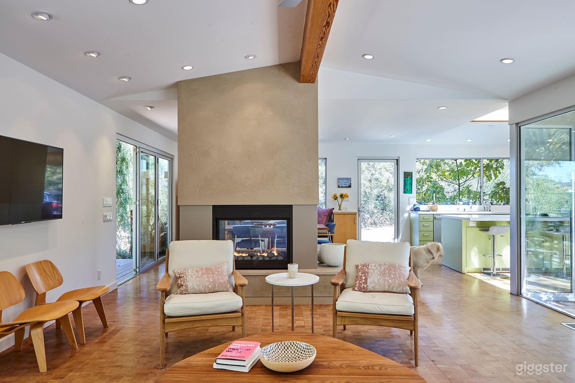 Topanga Retreat Photo 3