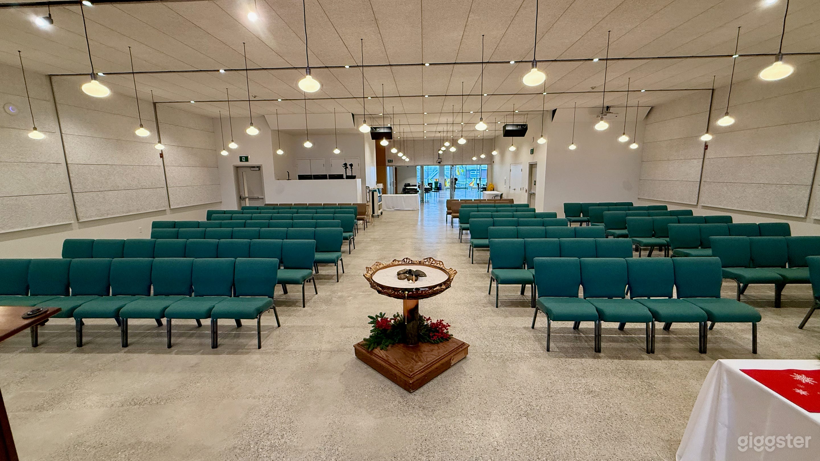 Big Bright Modern Building Photo 2