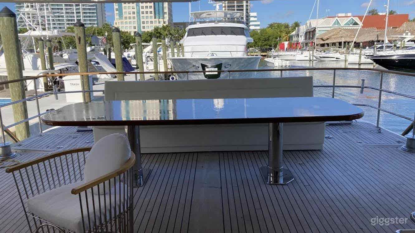The Stunning 120' Evolve Yacht   Photo 4