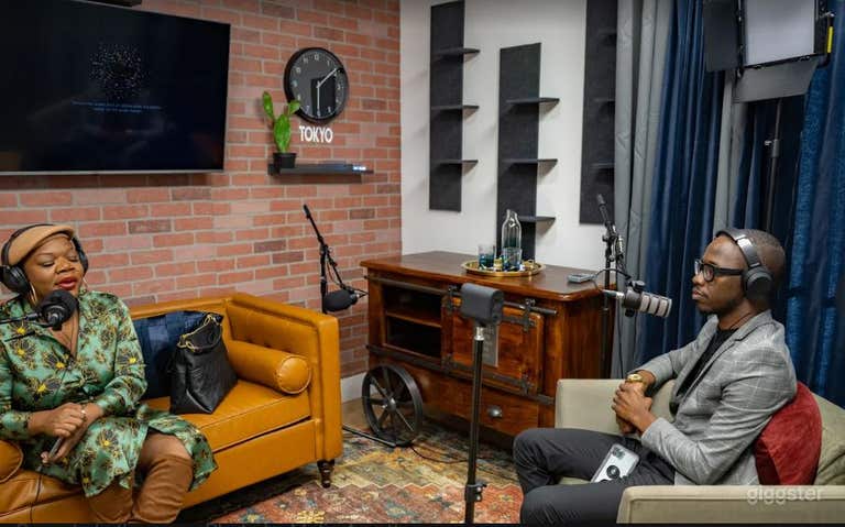  Podcast & Creator's Studio 