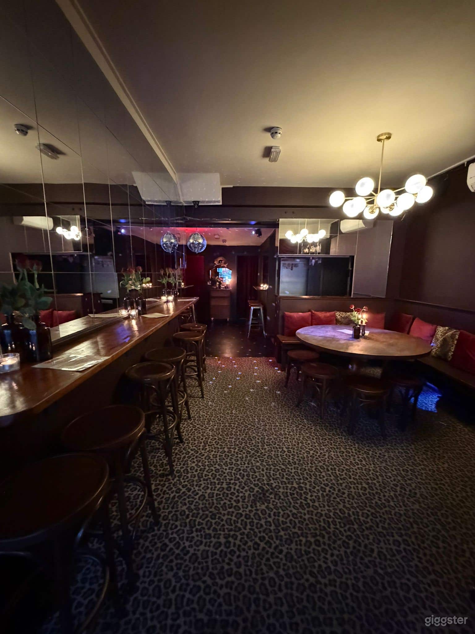 Hackney Central Bar For Filming/Events Photo 1
