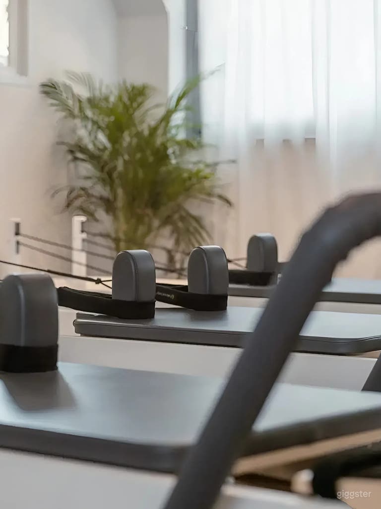  Esclusivo studio di Pilates Reformer e Yoga ai Parioli 