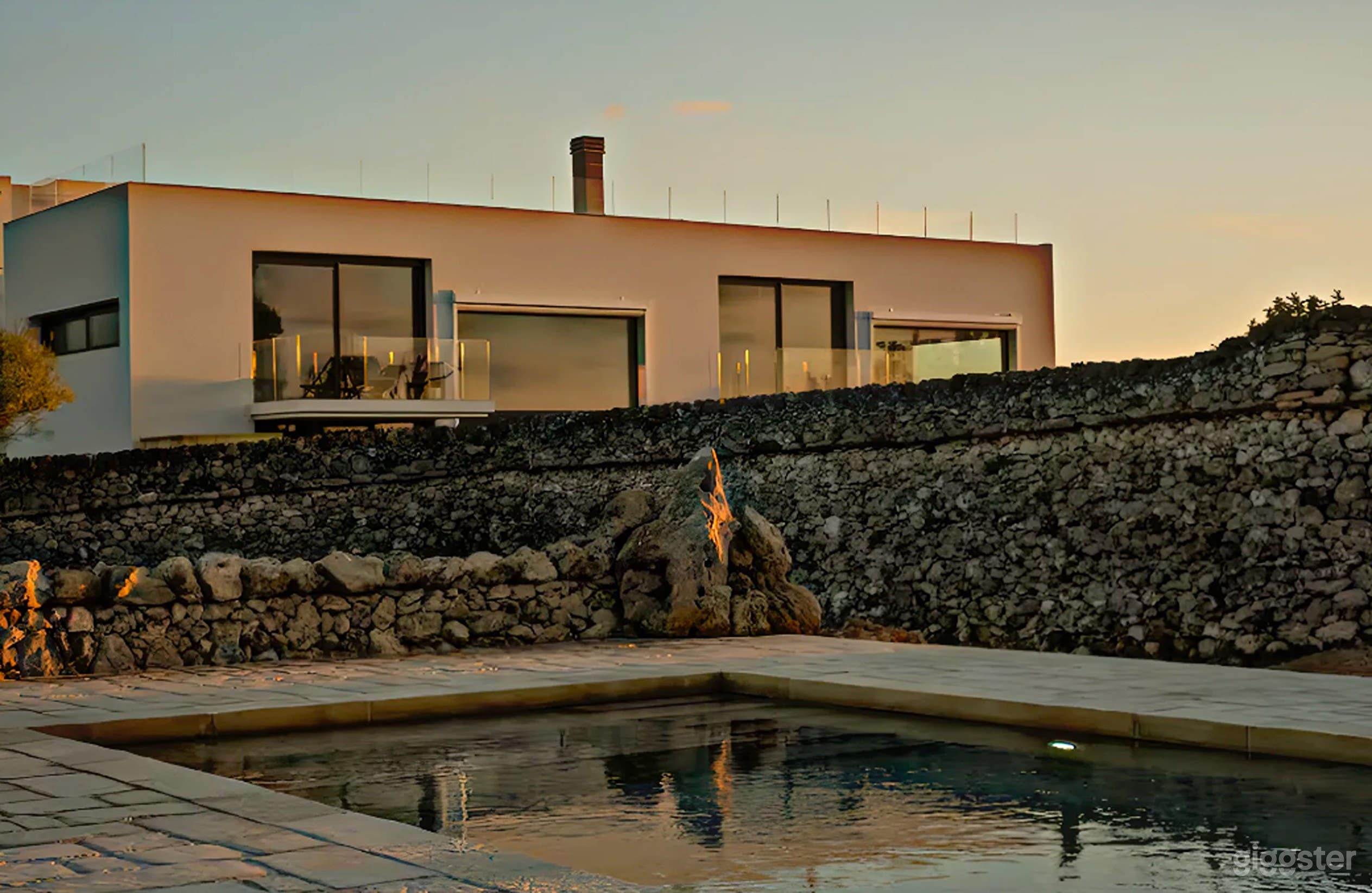 Foto di Piscina di Acqua Salata Isolata in Uliveto Privato 4