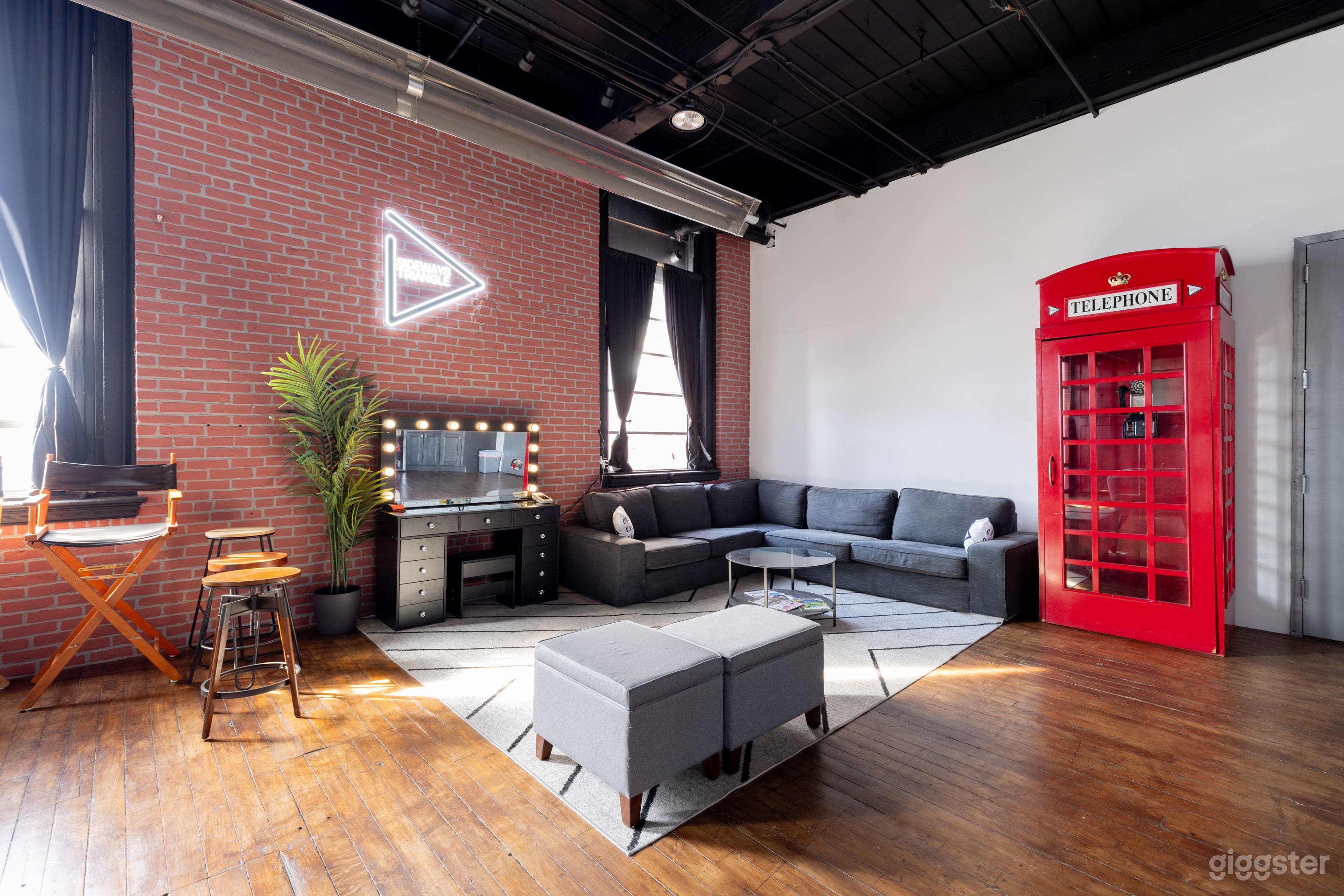 Creative Film/Photo Studio Photo 3