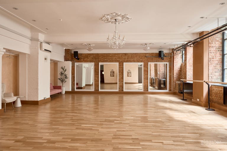  Lower Floor studio 