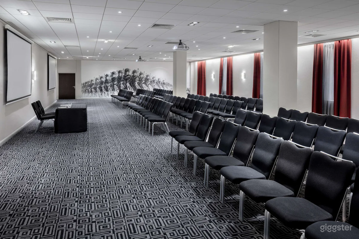 The St. Giles Room Photo 1