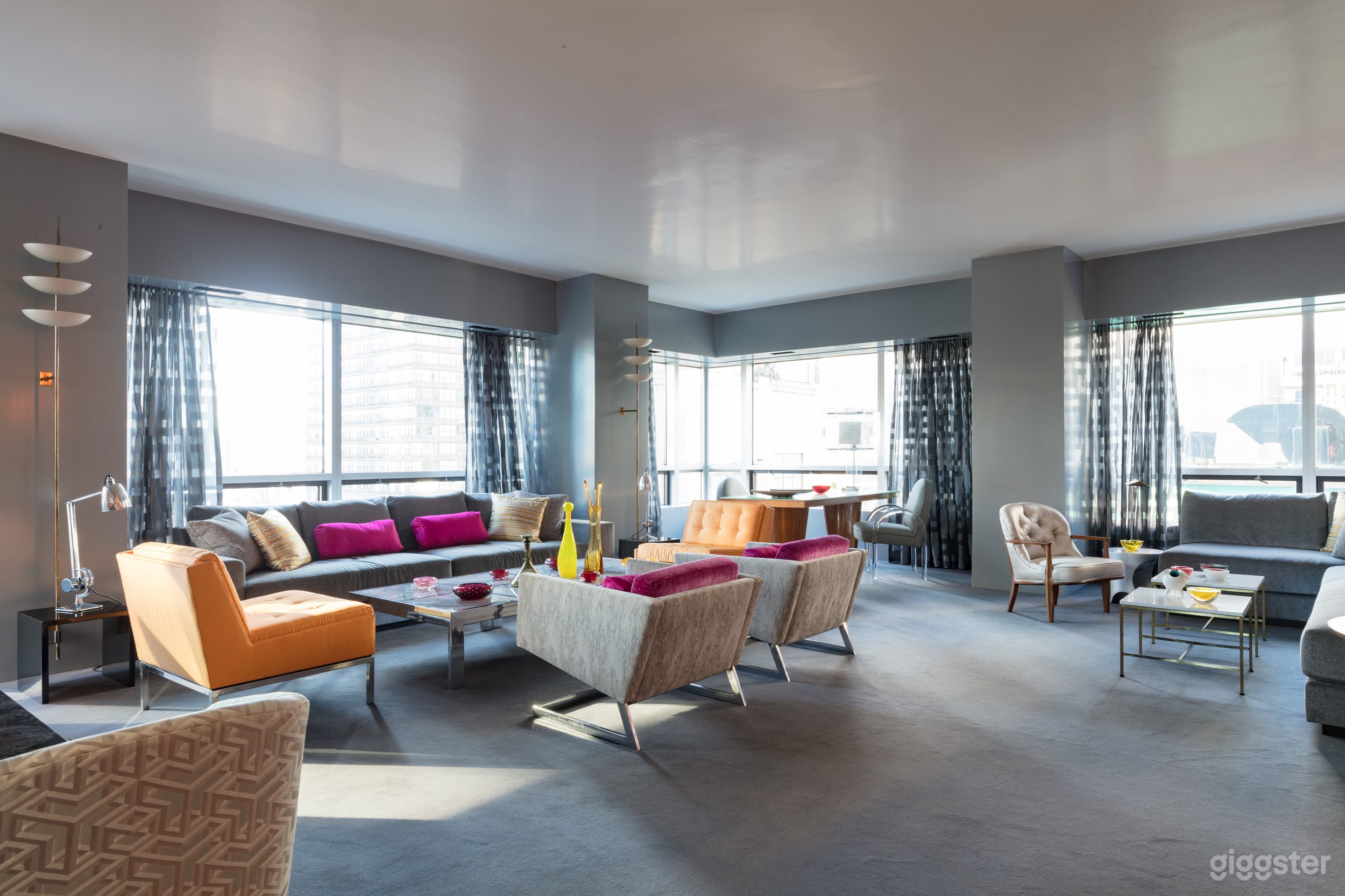 High End Luxury Apartment in NY Photo 3