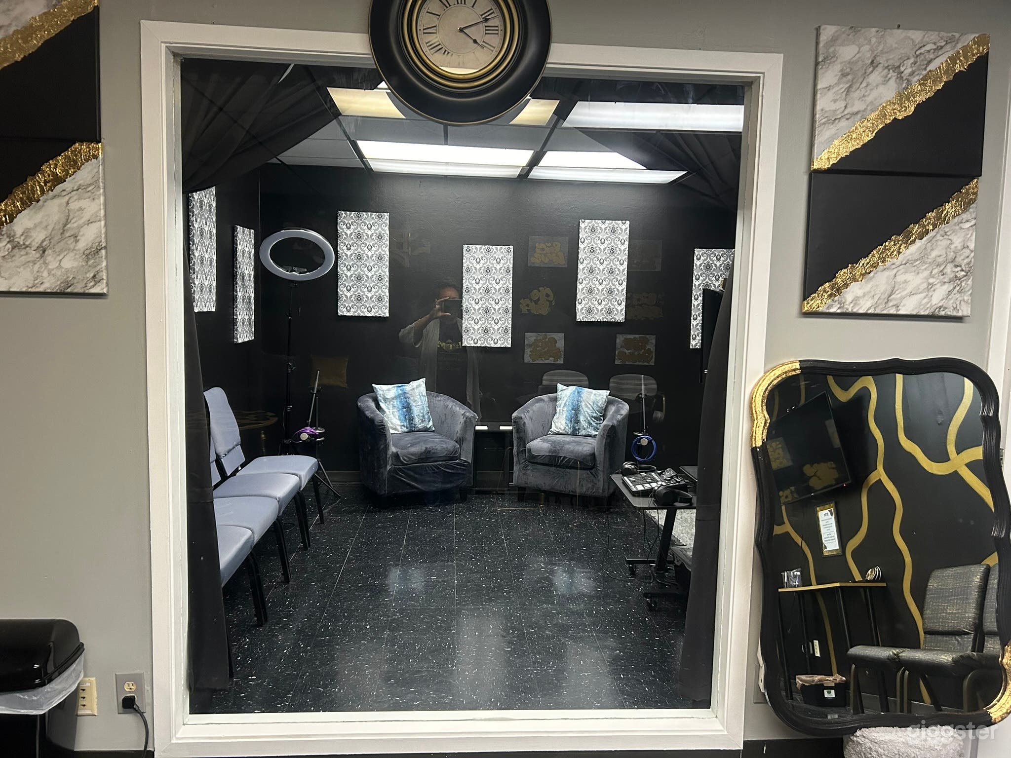 Affordable &amp; Chic Whitehaven Podcasting Studio Photo 1