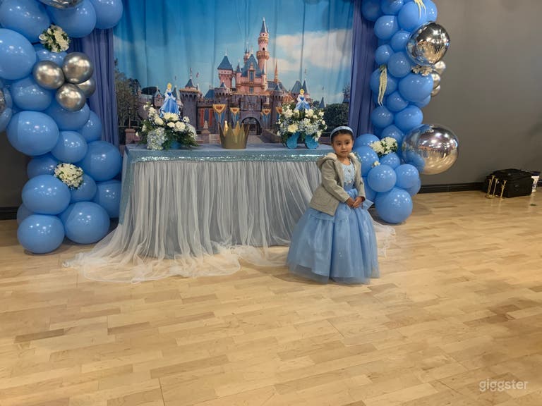  Stylish, Spacious Dance Studio and Event Space in Irvine  