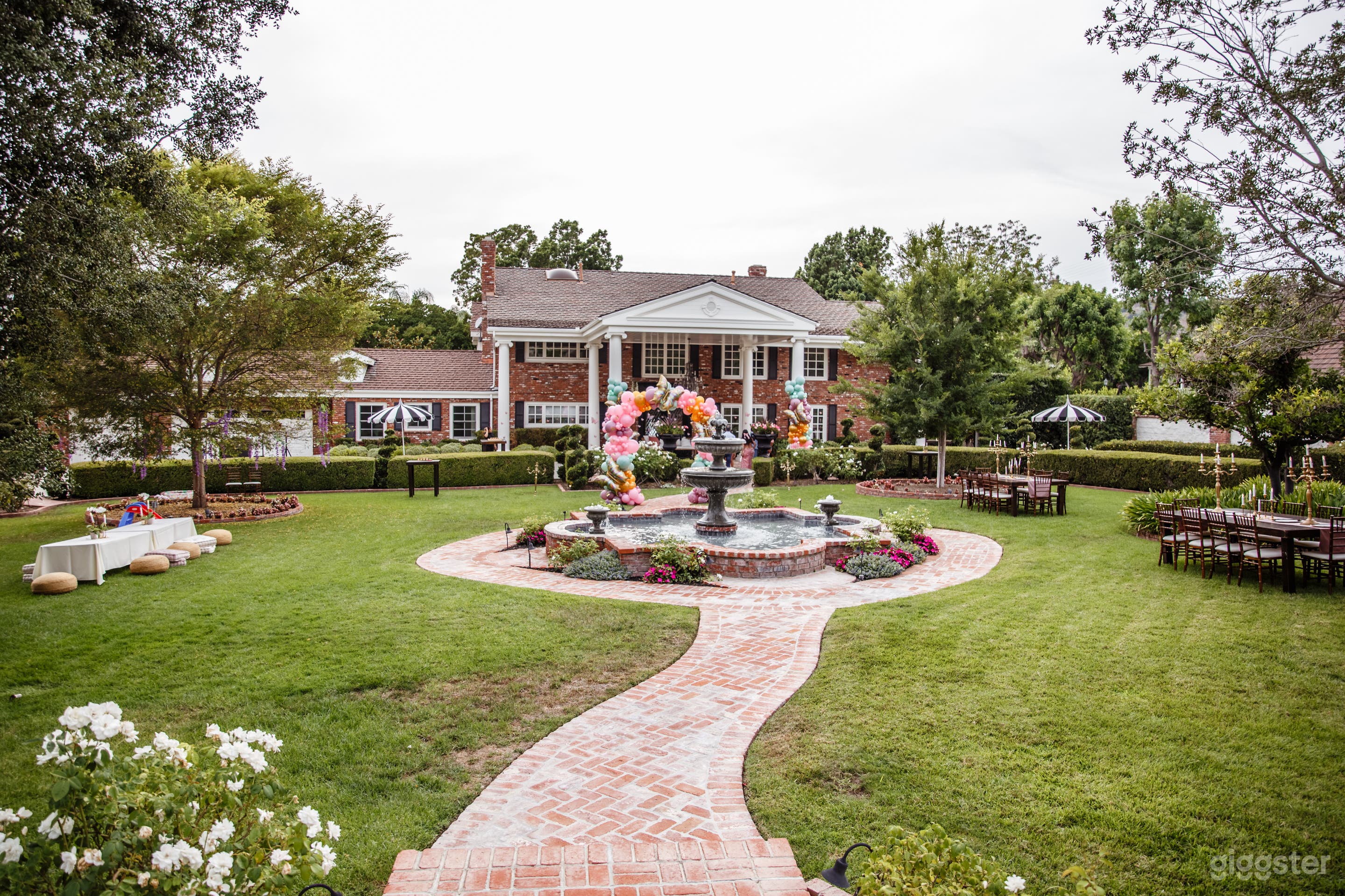 Stunning Outdoor Venue on Nearly an Acre | Villa Park Photo 1