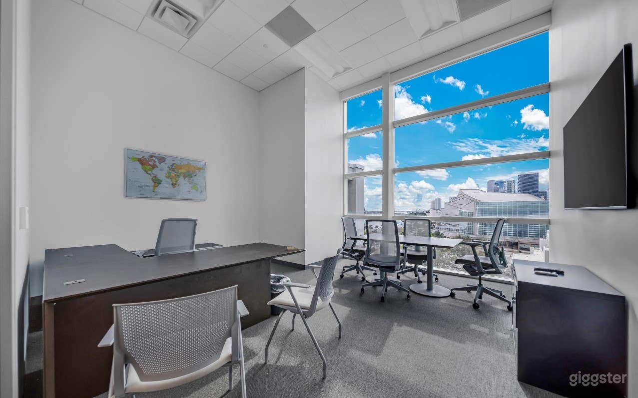 Private Office for 8 in Miami, FL Photo 1