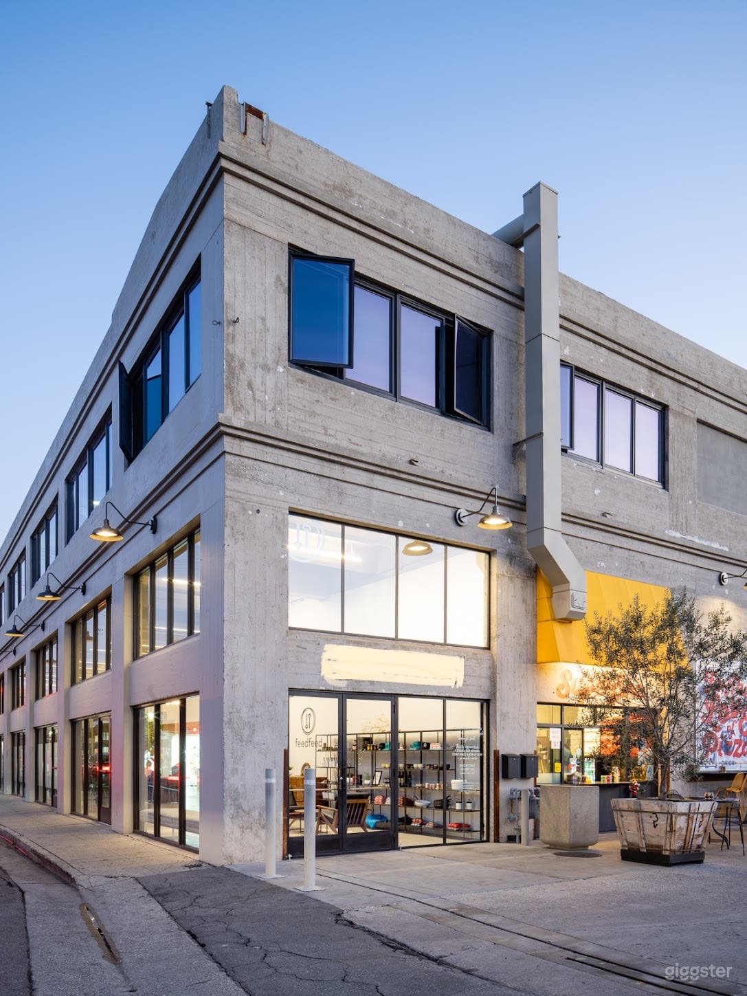 Stunning Industrial Furnished Events Space Photo 1