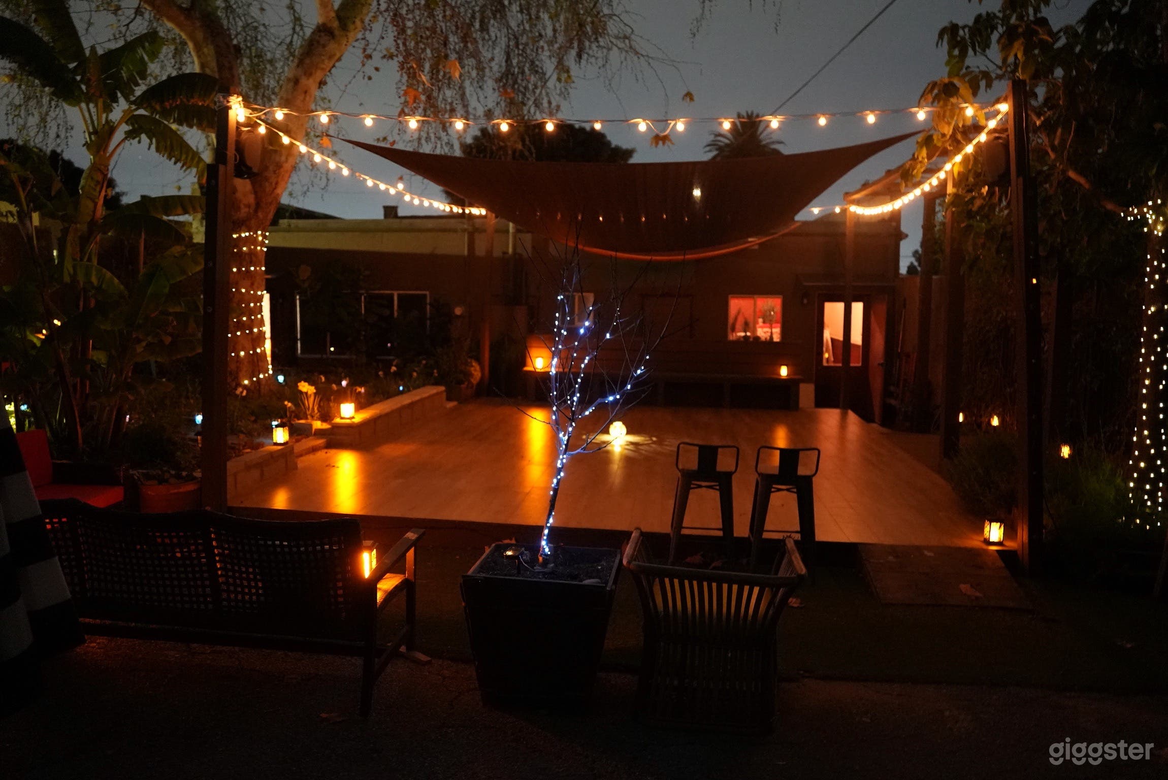 Lush, Magical Outdoor Garden Space in Inglewood Photo 2