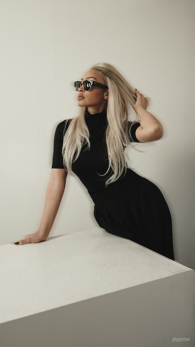  DTLA Creative Studio: 4,000 sqft with 8+ Sets 