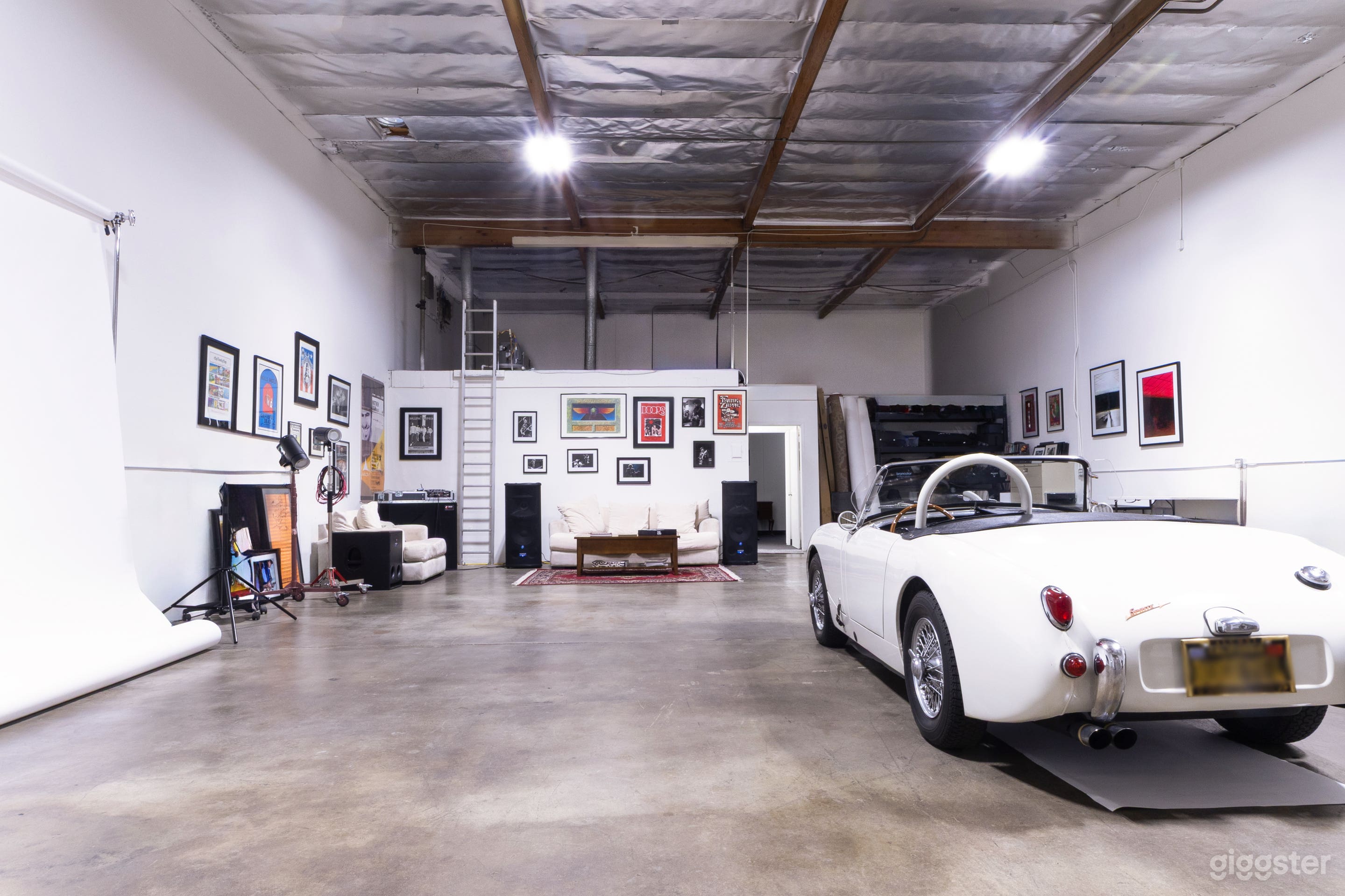 Ample room for small vehicles