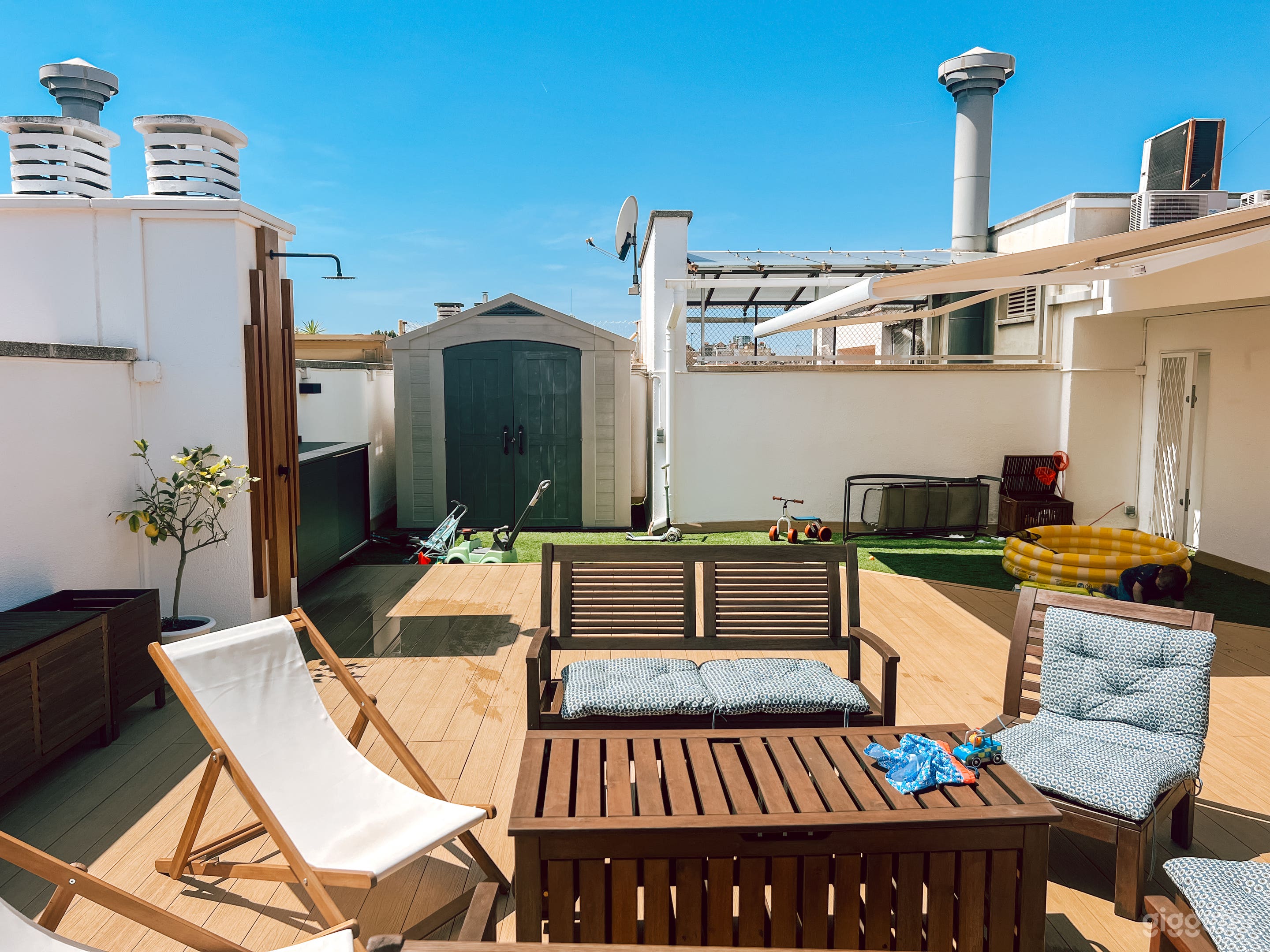 Terraza en la azotea de 130 m² con vistas a la Sagrada Familia Foto 4