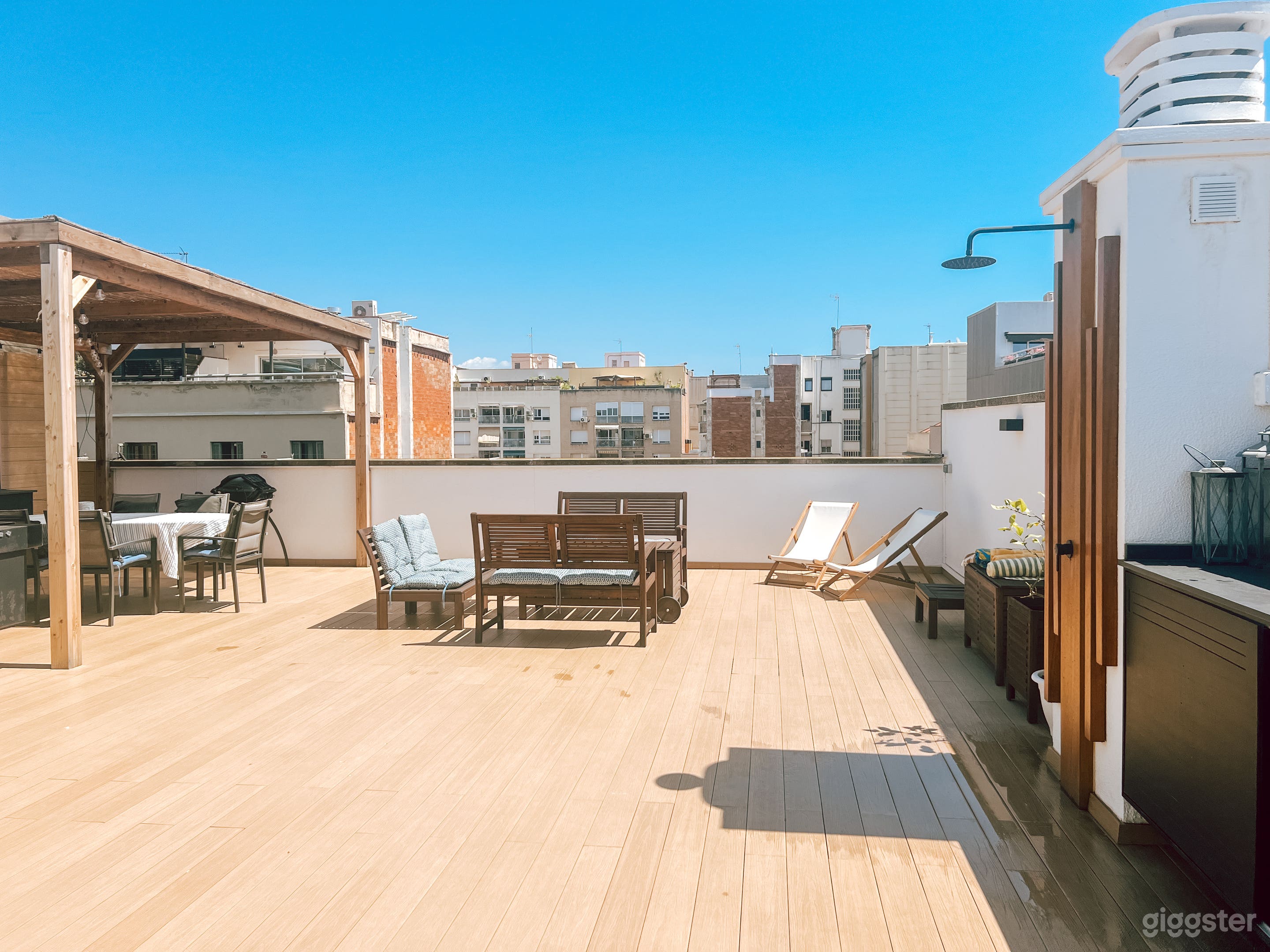 Terraza en la azotea de 130 m² con vistas a la Sagrada Familia Foto 2
