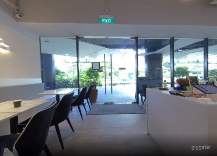 Modern Co-Sharing Kitchen Studio in Singapore (Half Studio Rental) Photo 4