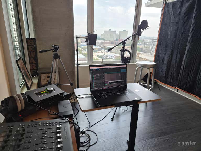  Audio and Video Recording Space 