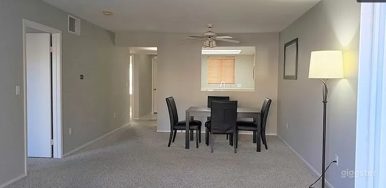 Southwestern style condo Photo 3