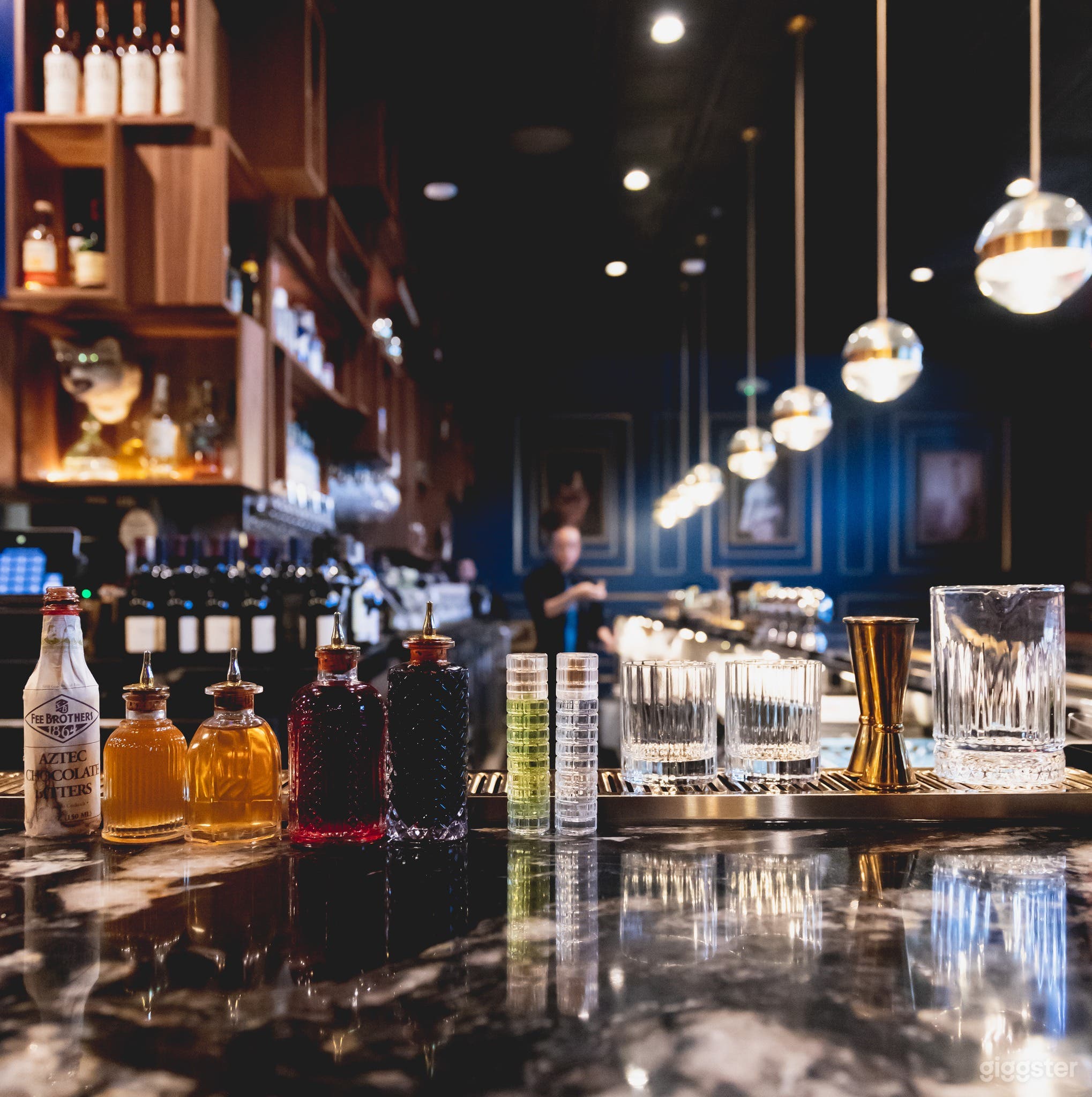 Private Dining/Meeting Room w/Full Bar Photo 3