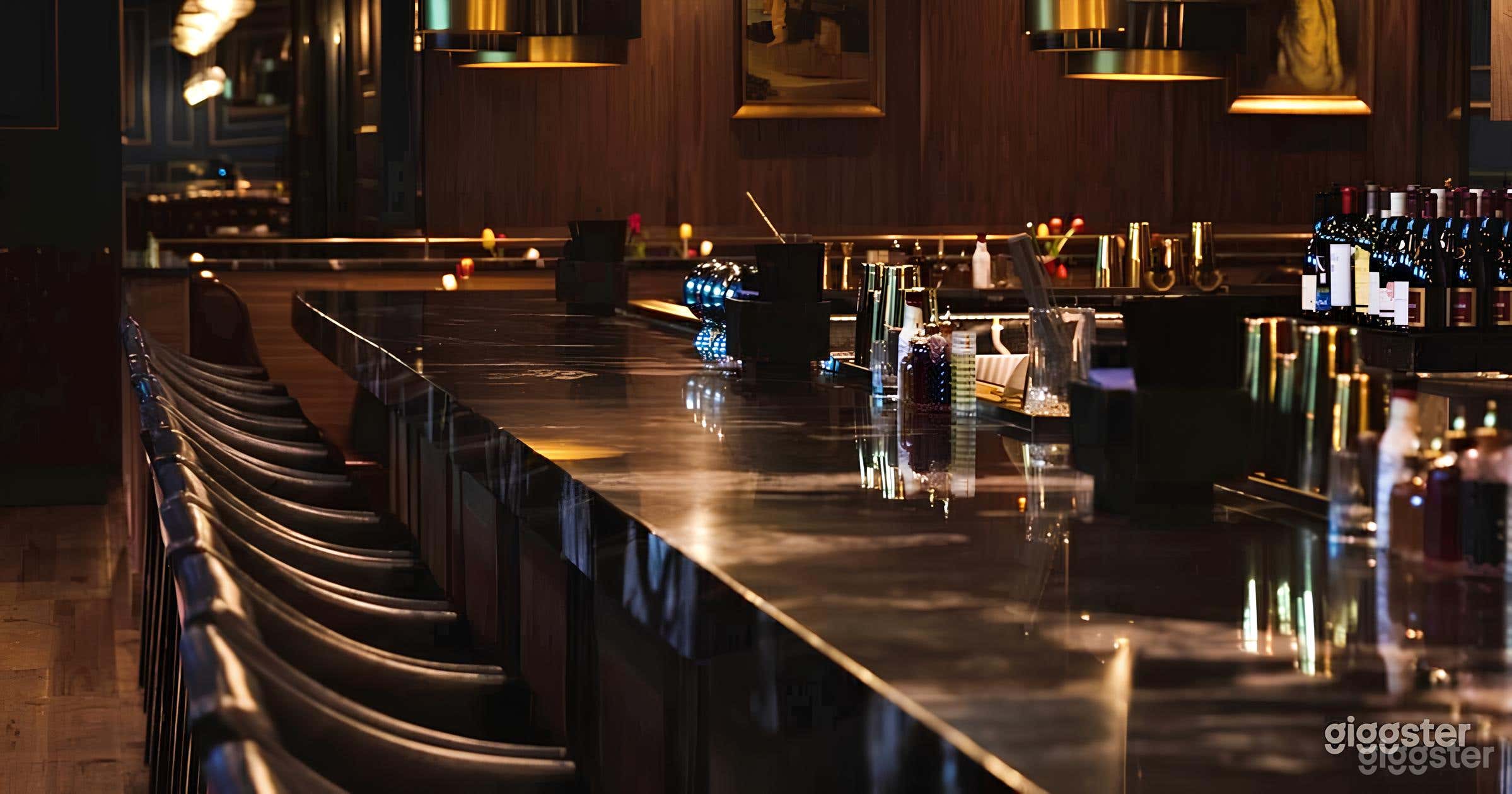 Private Dining/Meeting Room w/Full Bar Photo 4