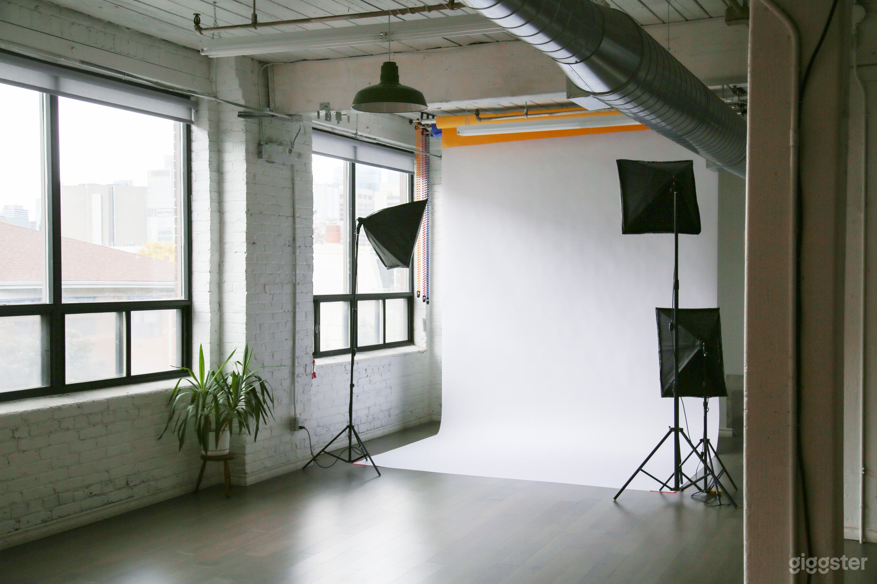 STUDIO HOMME - Colourful &amp; Bright Studio in Chinatown Photo 2