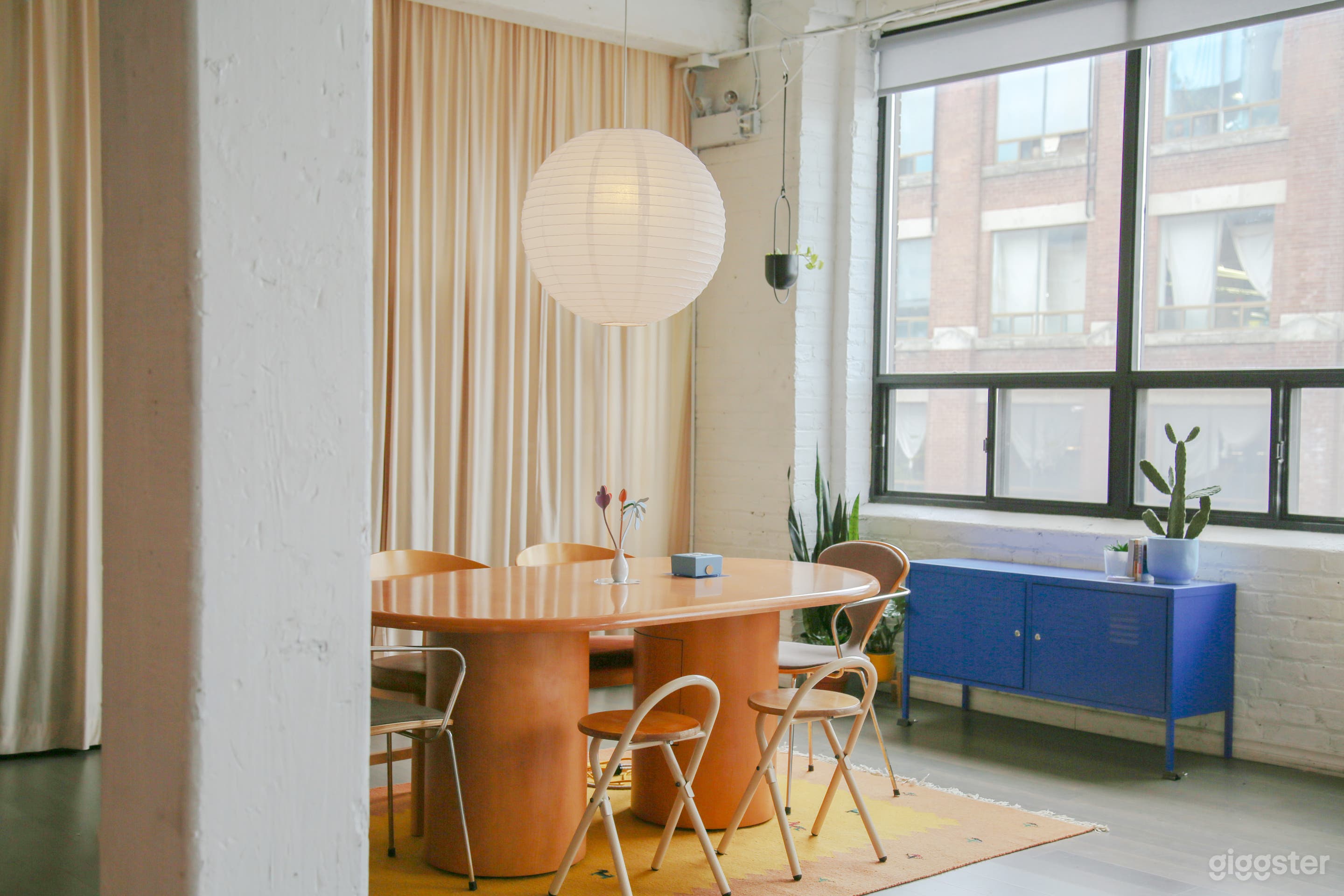 STUDIO HOMME - Colourful &amp; Bright Studio in Chinatown Photo 1