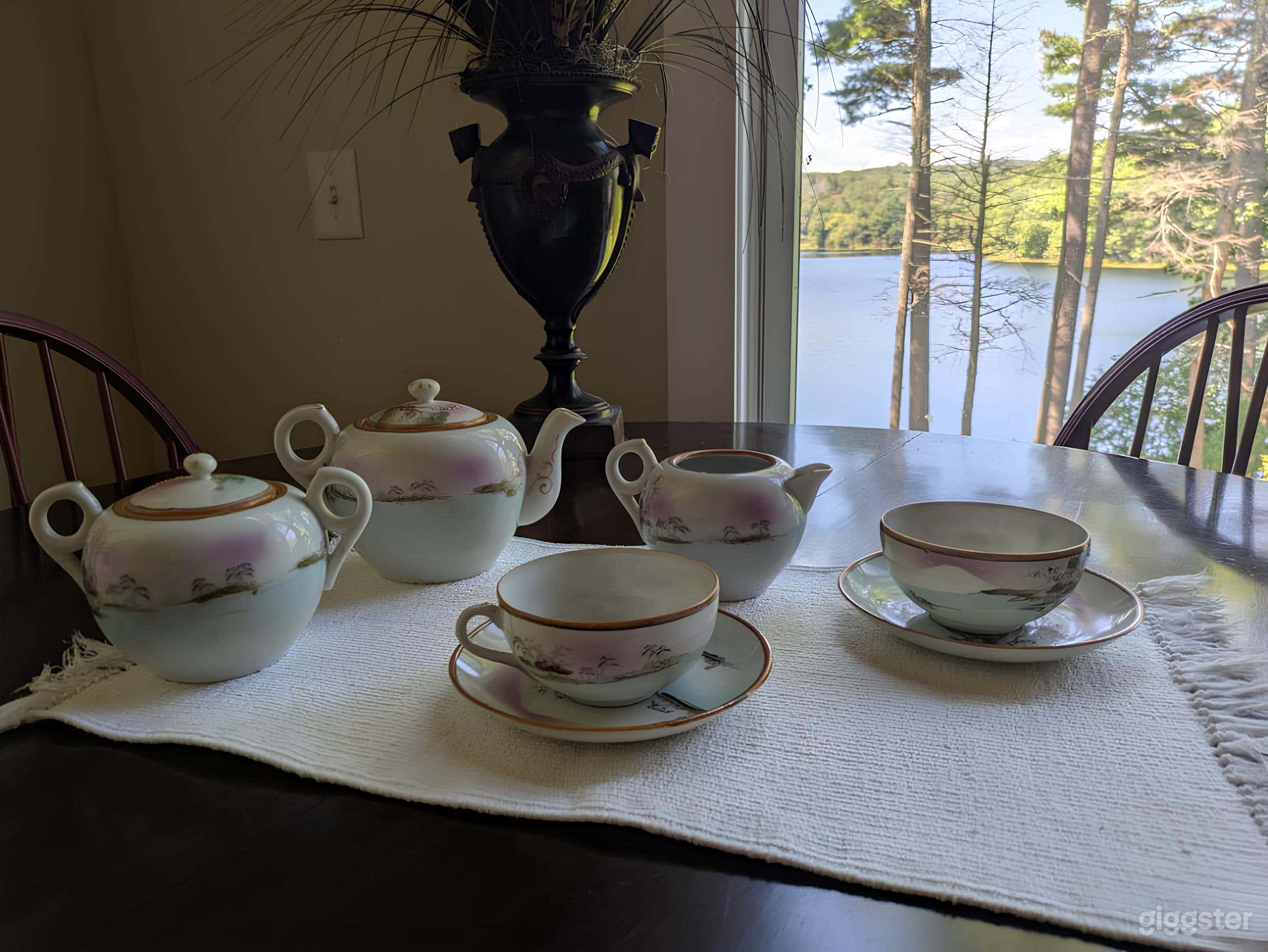 Tranquil 9.5 Acre Lakeside Sanctuary (Entire Space)  Photo 3