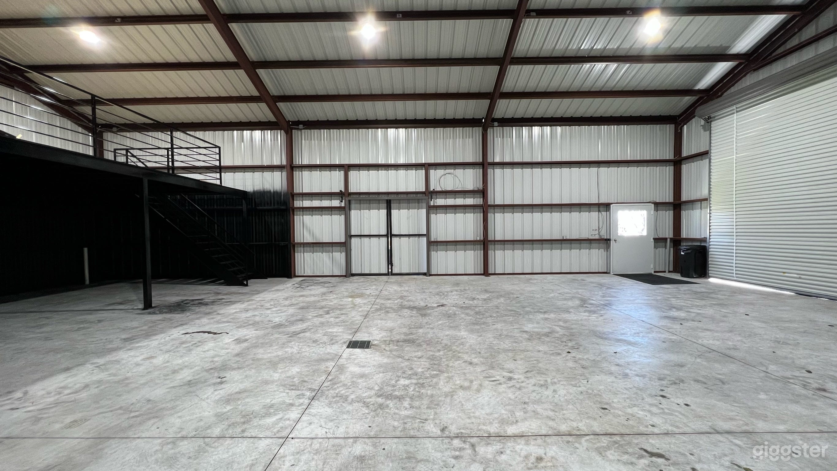 Waxahachie Warehouse Photo 4