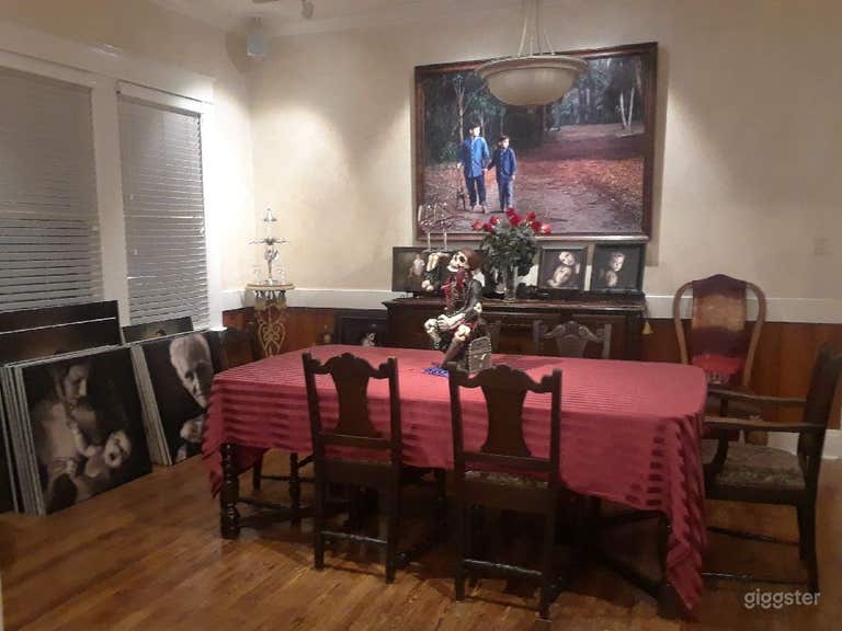  Camera Room with Kitchen Area for Photoshoot | Filming | Private Meetings 