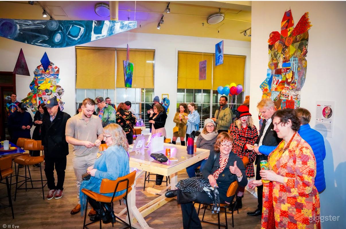 Multifunctional Art Cafe Photo 3