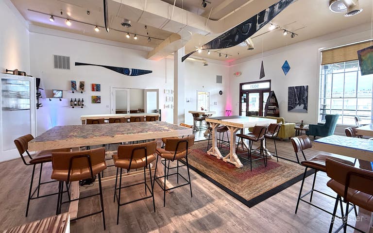  Multifunctional Art Cafe 