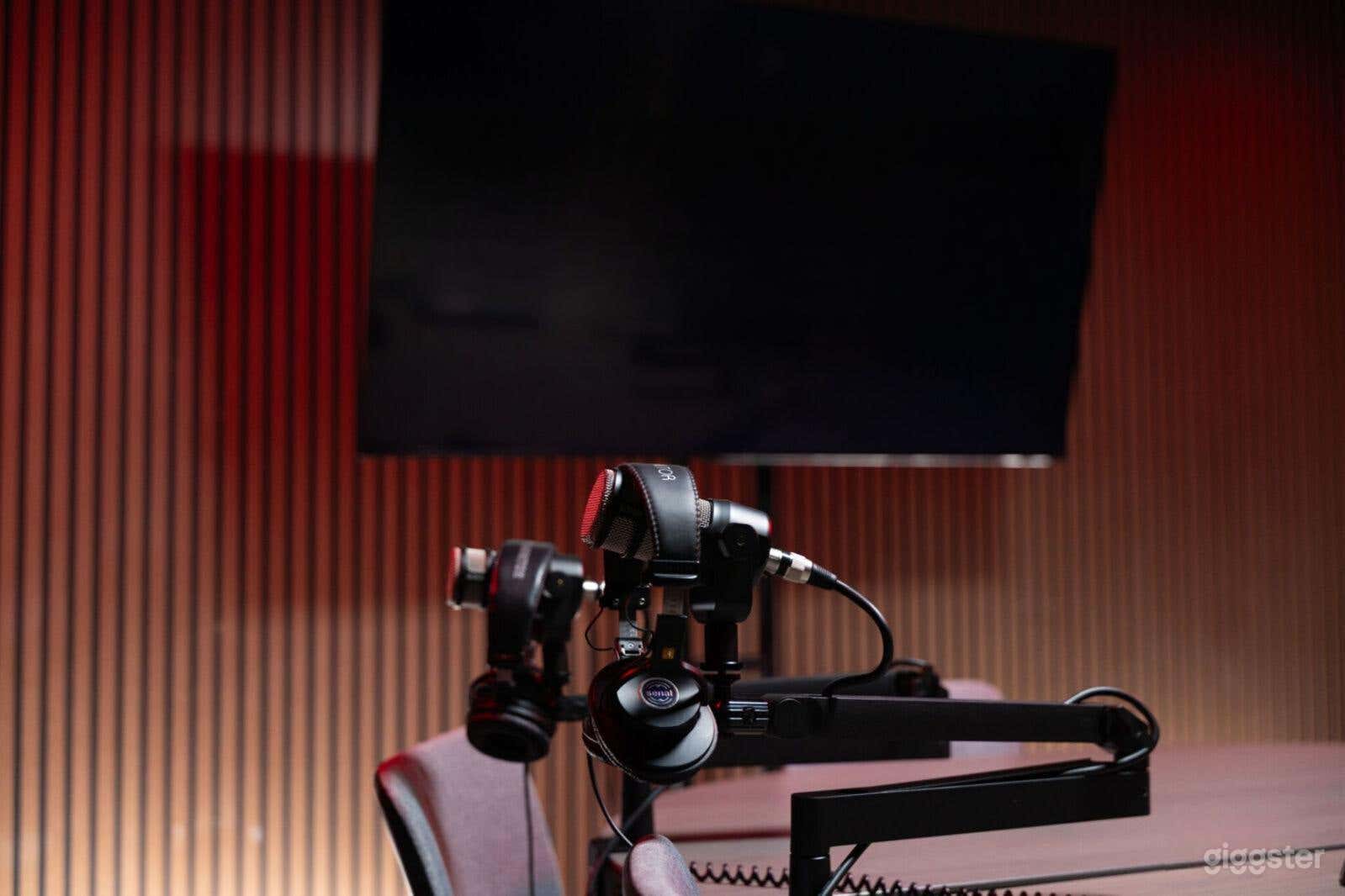 8-Person Podcast Studio | Lighting & Equipment Included Photo 1