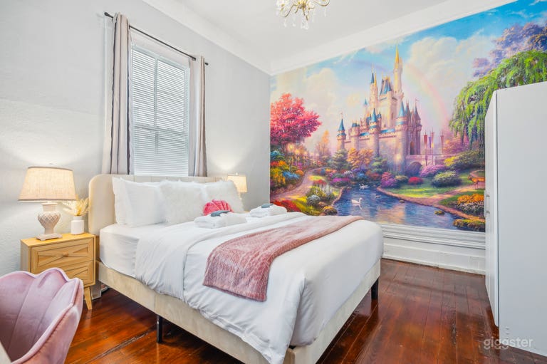  Victorian Castle Dream | Whimsical 4BR w/ Themed 