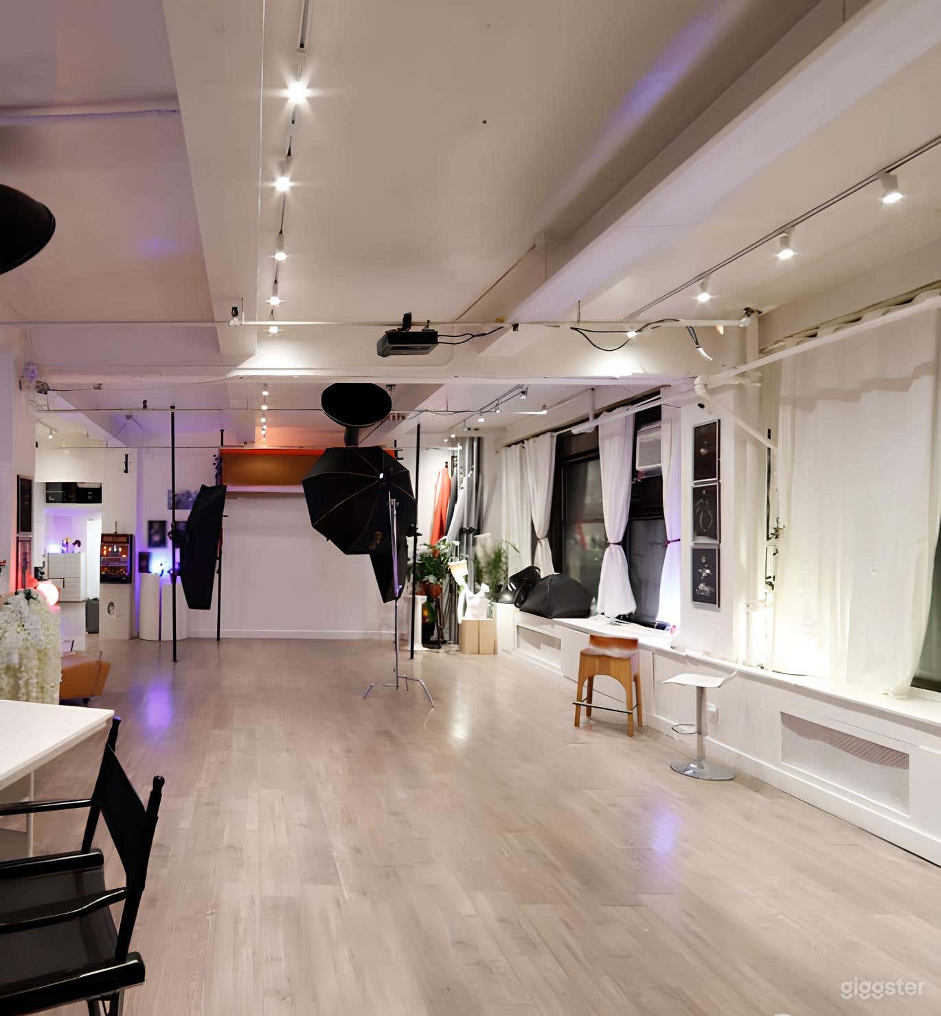 Photo Studio 2 Photo 1