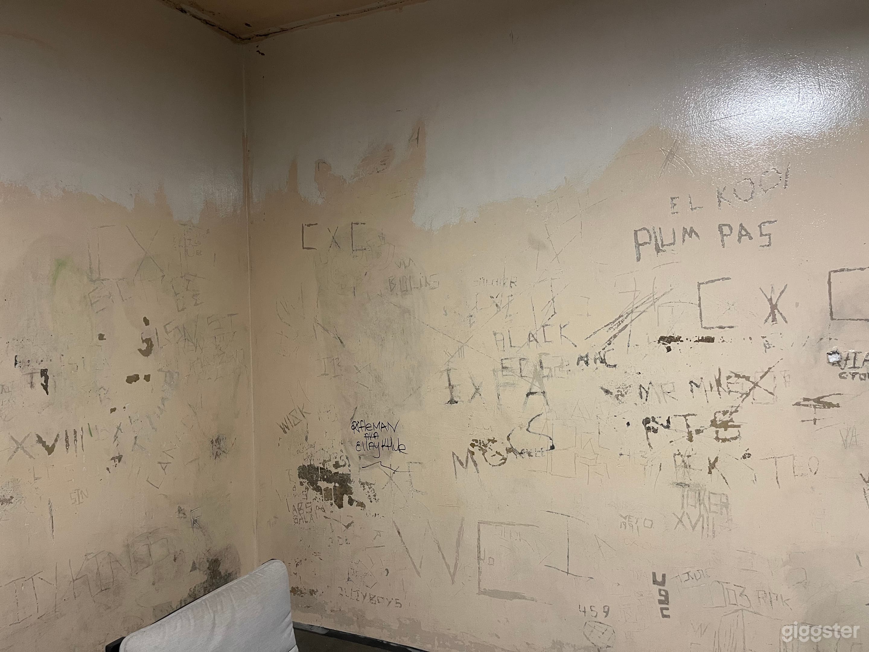 Old County Jail Holding Cell for Filming, Culver City Photo 4