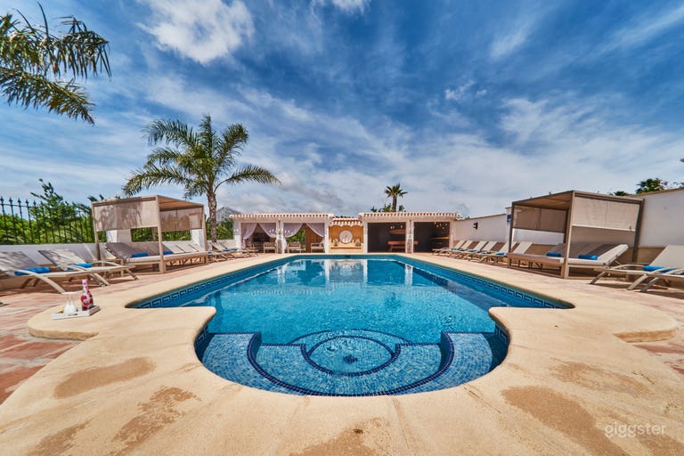  Piscina privada 