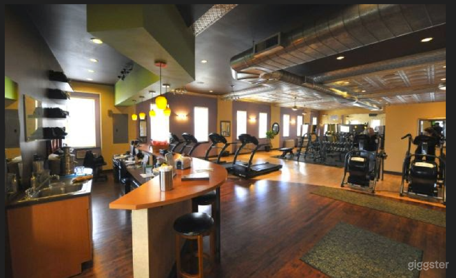 Life and Fitness Gym in Brooklyn Photo 2