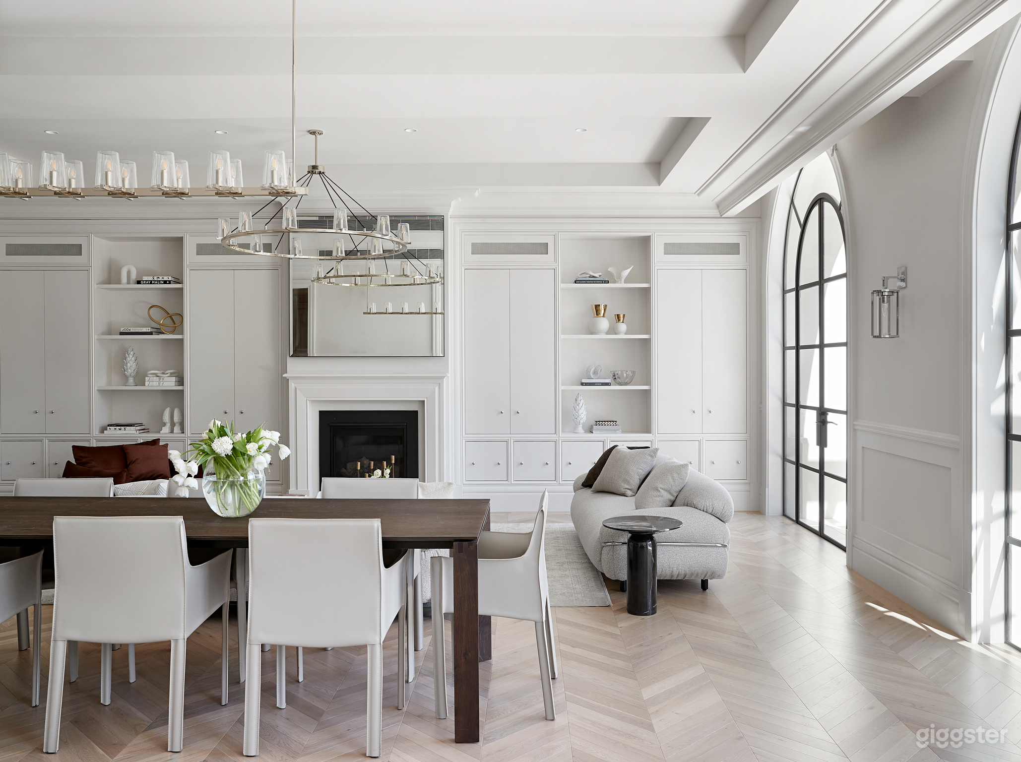 Exquisite Elegance &amp; Luxury Home Photo 2