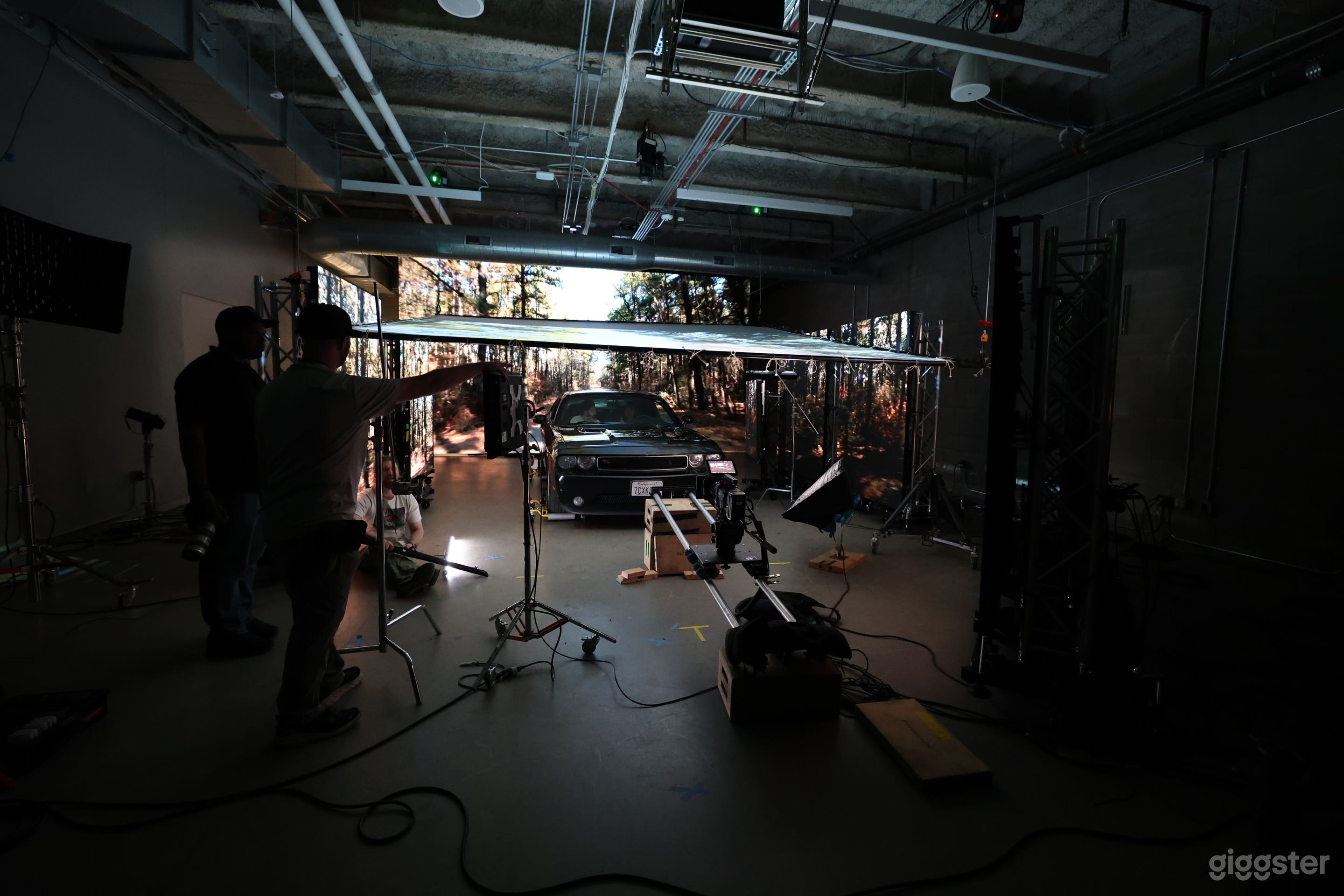 "All In" CAR PROCESS - Virtual Production - LUX XR STUDIO Photo 4