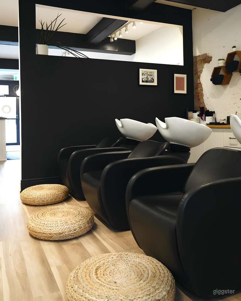  Bricks Beams And Beauty In A Salon  