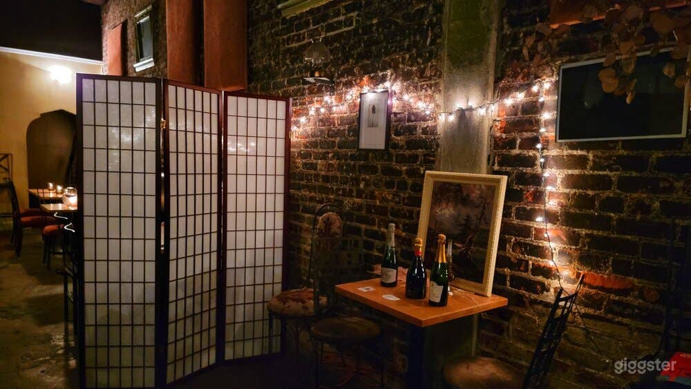 Vintage Bar for Photoshoot in Los Angeles Photo 4