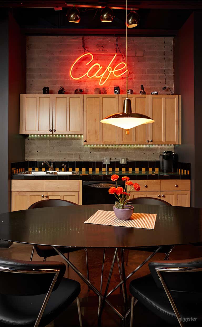  Creative Workspace & Production Hub (Buyout) 