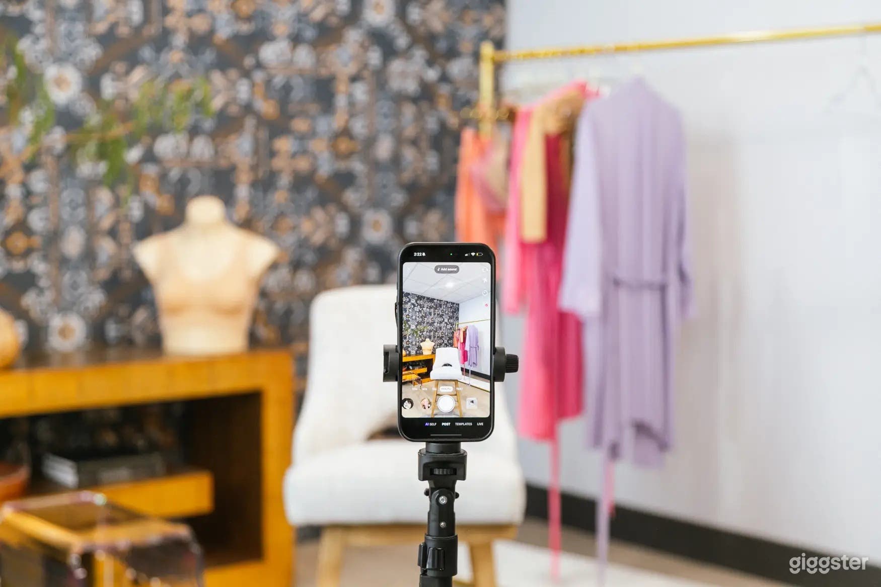 Influencer Suite | Live Streaming Studio Photo 4