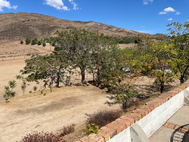  Spanish ranch style .  