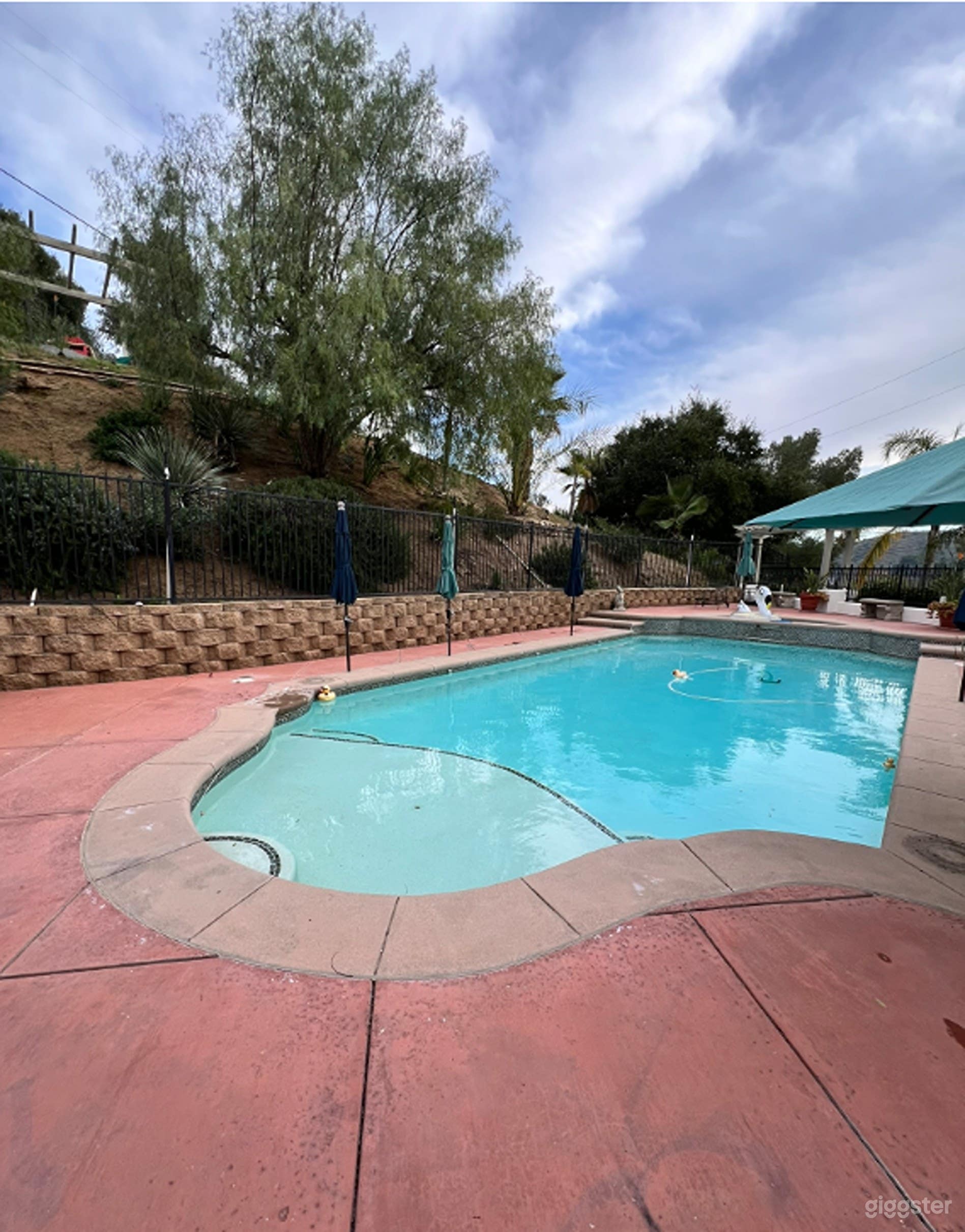 Mediterranean-Style Pool And Jacuzzi Photo 1