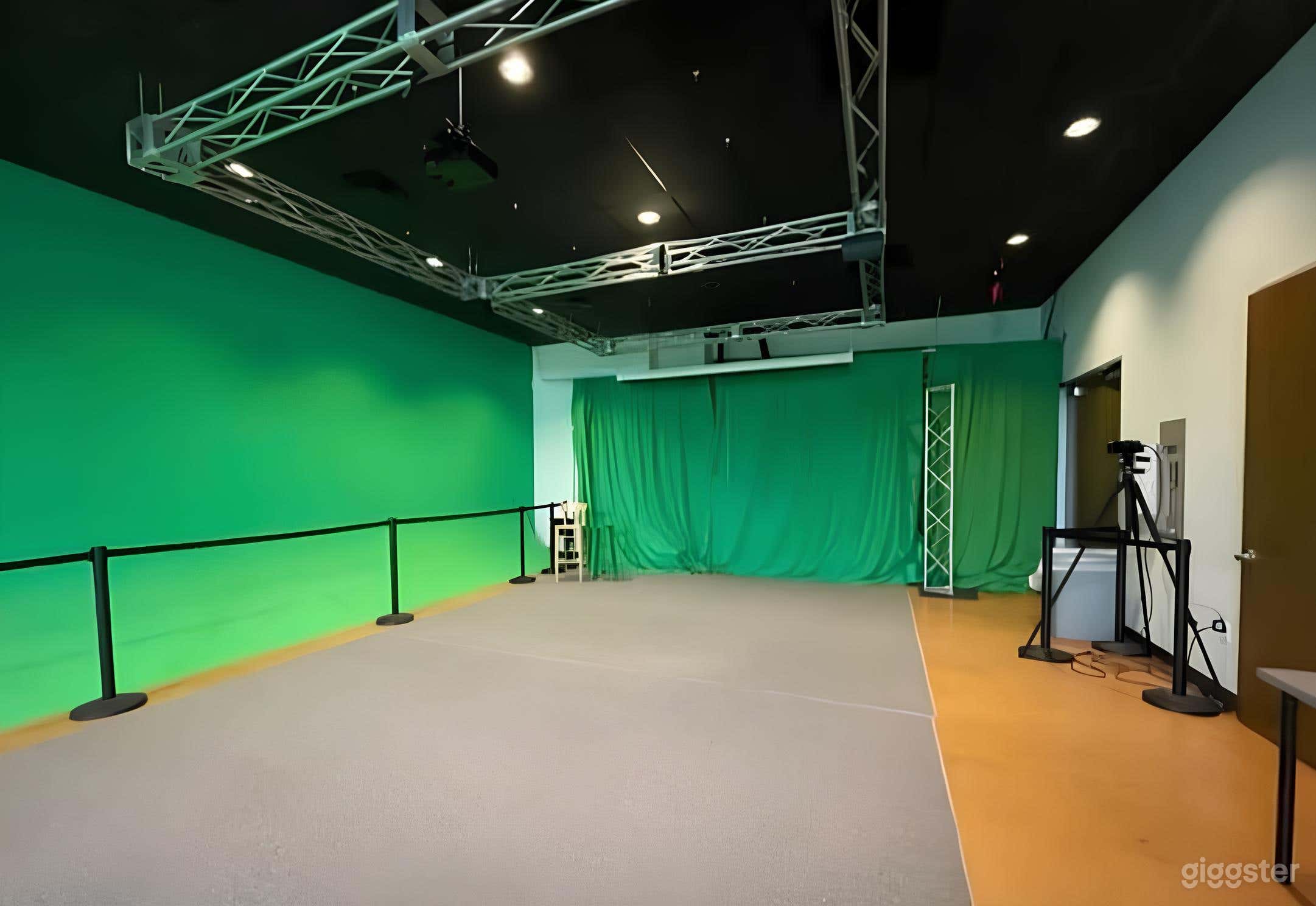 Green Screen & Production Room Photo 2